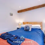 Sunny Side Barn In North Yorkshire By Amber Perfect For Big Groups And Leisure Stays, Sleep 8 And Parking Holiday home *