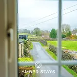 Sunny Side Barn In North Yorkshire By Amber Perfect For Big Groups And Leisure Stays, Sleep 8 And Parking