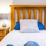 Sunny Side Barn In North Yorkshire By Amber Perfect For Big Groups And Leisure Stays, Sleep 8 And Parking Holiday home