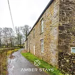 Sunny Side Barn In North Yorkshire By Amber Perfect For Big Groups And Leisure Stays, Sleep 8 And Parking * Cracoe