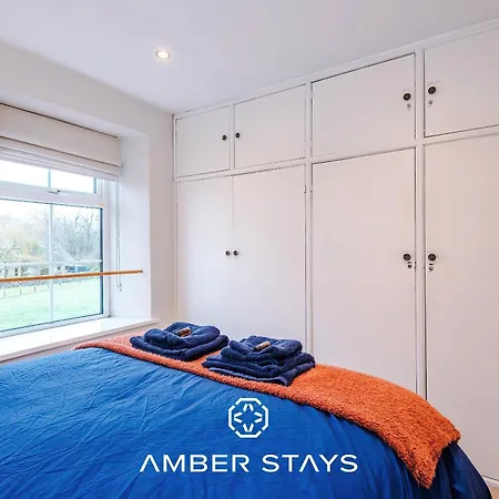 Holiday home Sunny Side Barn In North Yorkshire By Amber Perfect For Big Groups And Leisure Stays, Sleep 8 And Parking Cracoe