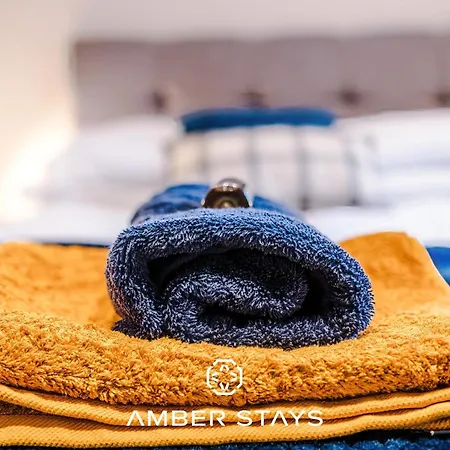 Sunny Side Barn In North Yorkshire By Amber Perfect For Big Groups And Leisure Stays, Sleep 8 And Parking Holiday home *