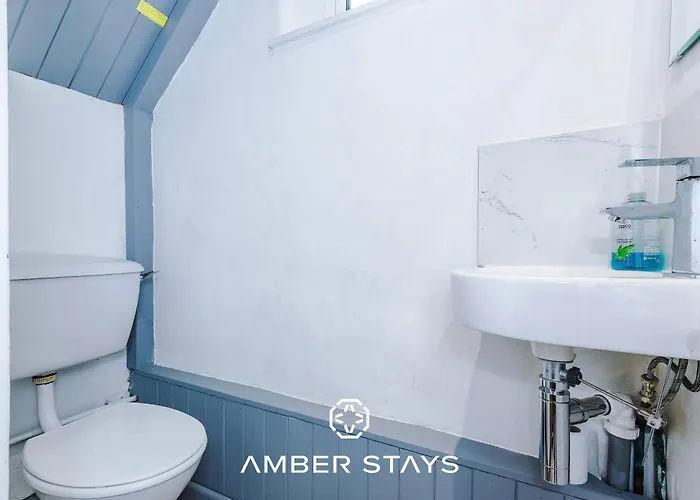 Sunny Side Barn In North Yorkshire By Amber Perfect For Big Groups And Leisure Stays, Sleep 8 And Parking *