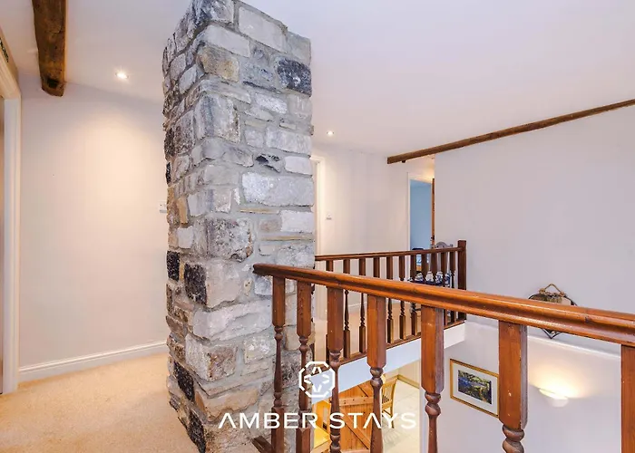 Sunny Side Barn In North Yorkshire By Amber Perfect For Big Groups And Leisure Stays, Sleep 8 And Parking *