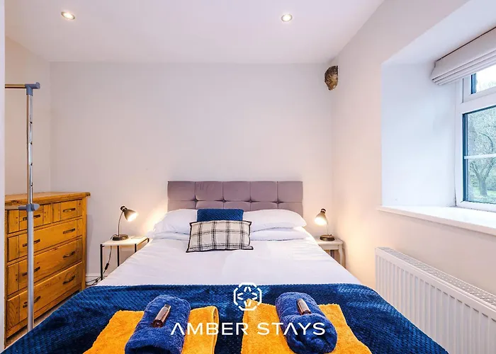 Sunny Side Barn In North Yorkshire By Amber Perfect For Big Groups And Leisure Stays, Sleep 8 And Parking *