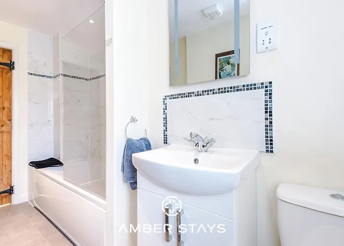 Sunny Side Barn In North Yorkshire By Amber Perfect For Big Groups And Leisure Stays, Sleep 8 And Parking *