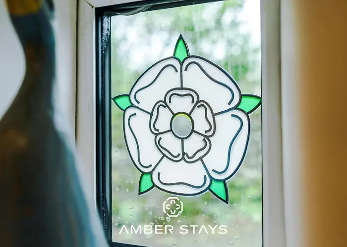 Sunny Side Barn In North Yorkshire By Amber Perfect For Big Groups And Leisure Stays, Sleep 8 And Parking