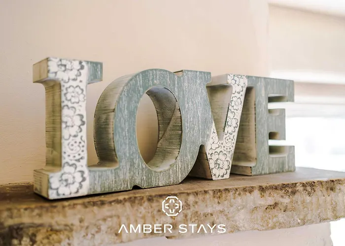 Sunny Side Barn In North Yorkshire By Amber Perfect For Big Groups And Leisure Stays, Sleep 8 And Parking