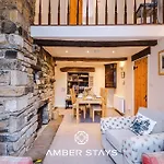 Sunny Side Barn In North Yorkshire By Amber Perfect For Big Groups And Leisure Stays, Sleep 8 And Parking 度假居 Cracoe