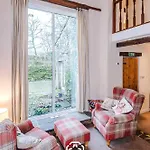Sunny Side Barn In North Yorkshire By Amber Perfect For Big Groups And Leisure Stays, Sleep 8 And Parking Cracoe